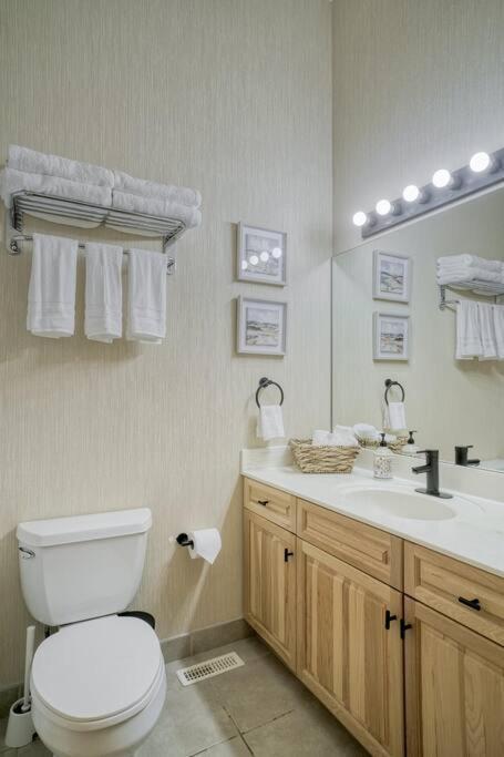 5 Mins To Banff - Cozy Townhome 2Br&2Bath - Banff Pass Included Canmore Luaran gambar