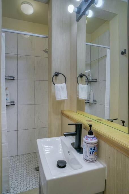 5 Mins To Banff - Cozy Townhome 2Br&2Bath - Banff Pass Included Canmore Luaran gambar